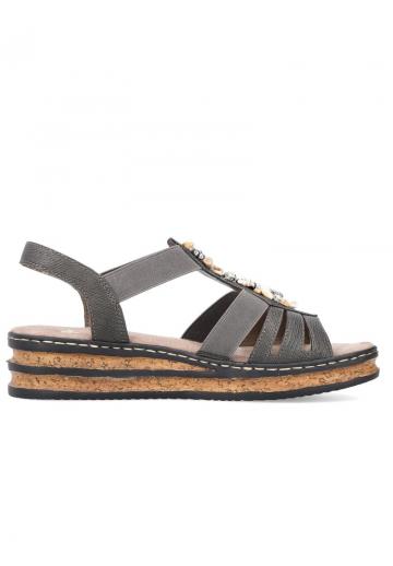 Босоножки на танкетке