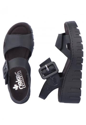 Босоножки на танкетке