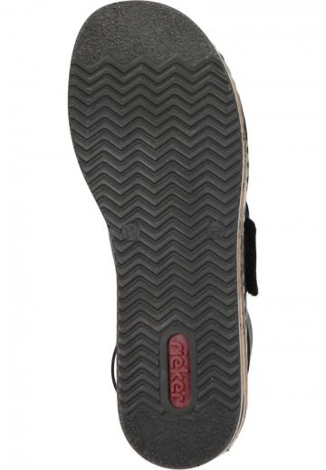 Босоножки на танкетке