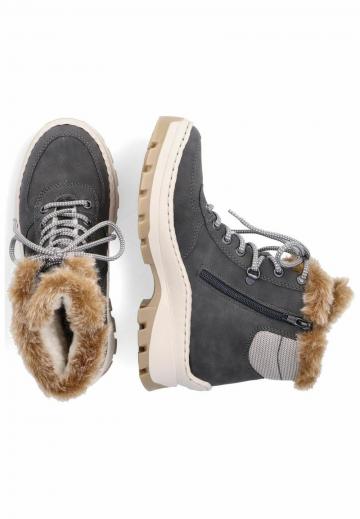 Ботинки на шнуровке