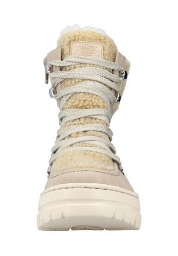 Ботинки на шнуровке