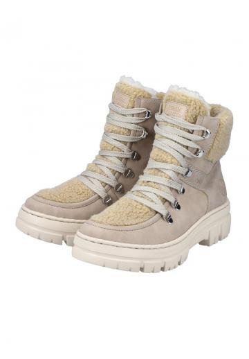 Ботинки на шнуровке