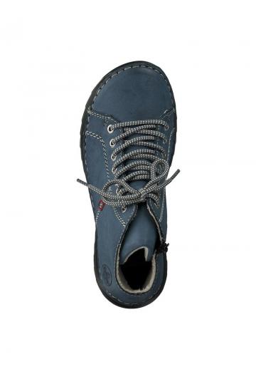 Зимние ботинки