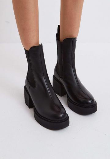 Ботинки челси