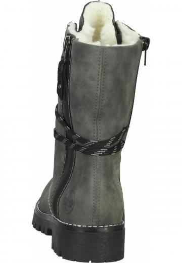 Зимние ботинки