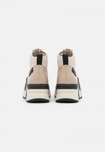 Высокие кеды