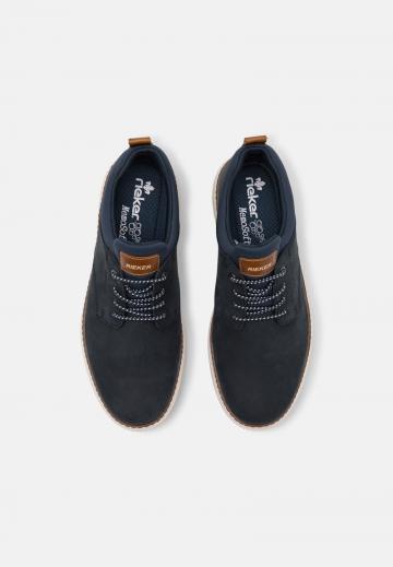 Ботинки на шнуровке