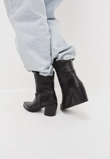 Ковбойские сапоги