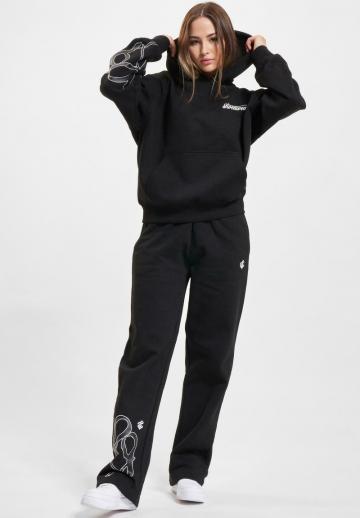 Пуловер с капюшоном