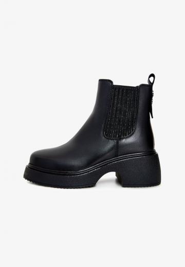 Ботинки челси