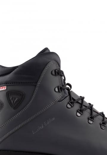 Походные ботинки