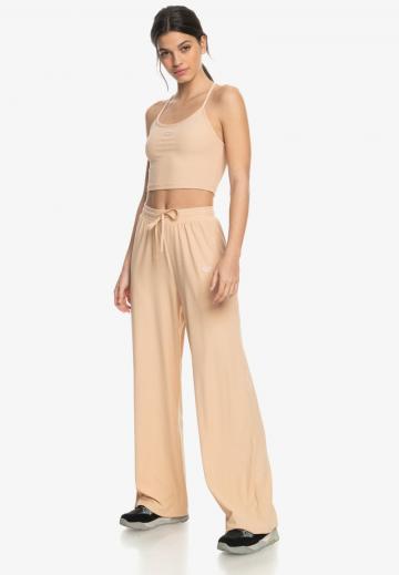 Топ на бретельках