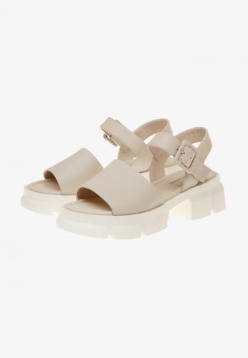 Босоножки на платформе