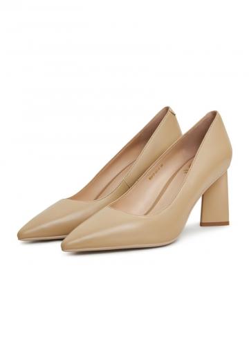 Туфли с высоким носом