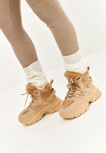 Зимние ботинки