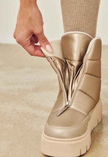 Зимние ботинки