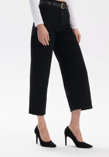 Туфли на высоком каблуке