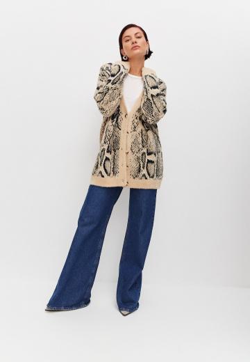 Жаккардовая вязаная кофта