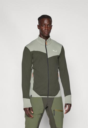 Флисовая куртка