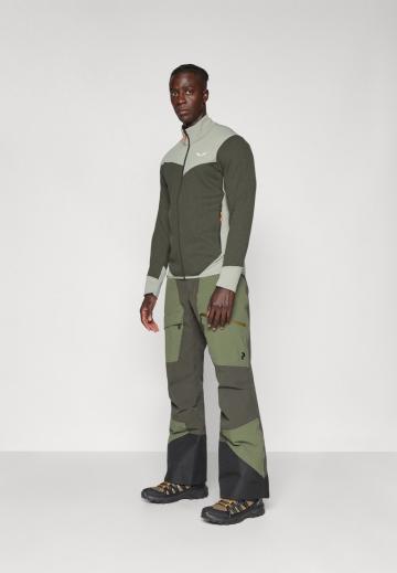 Флисовая куртка