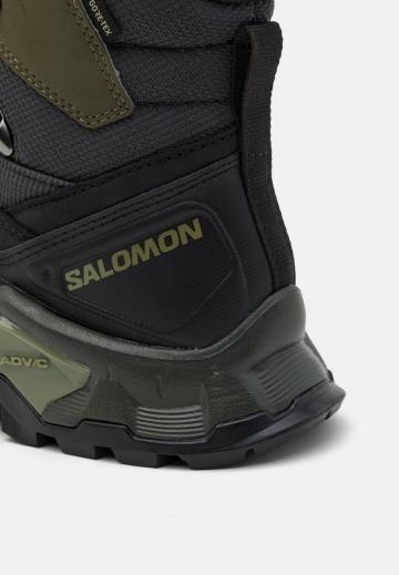 Походные ботинки