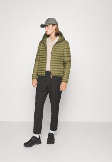 Зимняя куртка