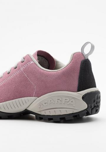 Походная обувь