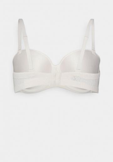 Бюстгальтер без бретелек