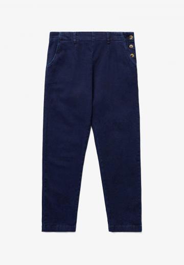 Короткие джинсы