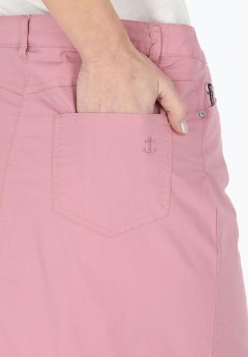 Юбка с накладными карманами