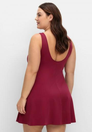 Купальное платье