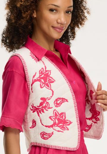 Короткая куртка