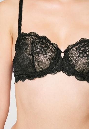 Бюстгальтер на косточках