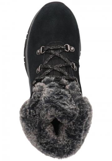 Зимние ботинки