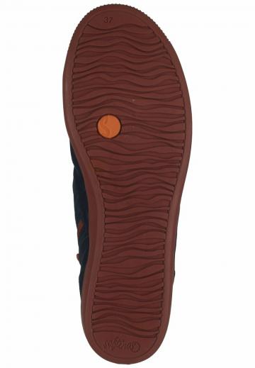 Ботинки на шнуровке