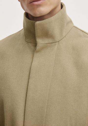 Шерстяное пальто