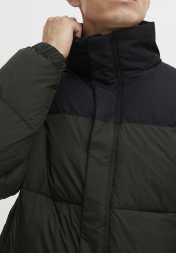 Зимняя куртка