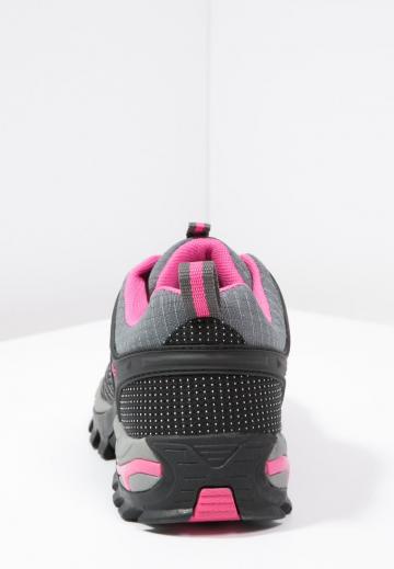 Походная обувь