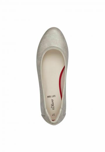 Туфли на танкетке