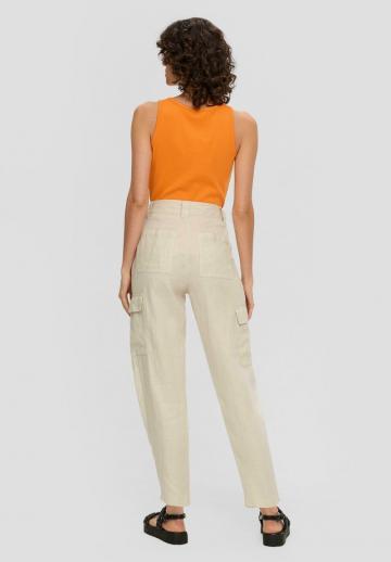 Брюки с накладными карманами