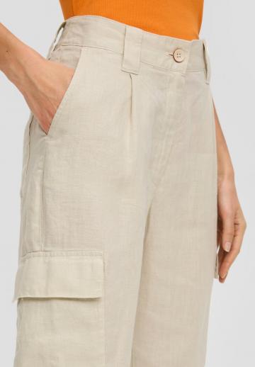 Брюки с накладными карманами