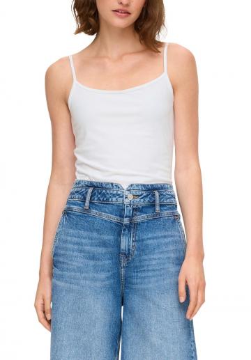 Топ на бретельках