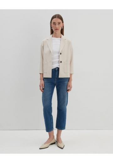 Короткие джинсы