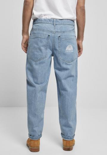 Прямые джинсы