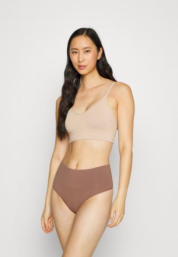 Корректирующее белье