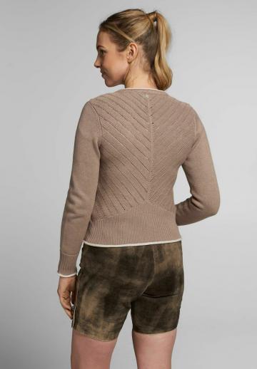 Вязаная кофта