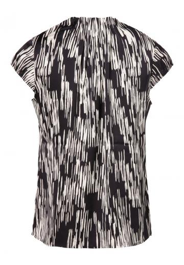 Атласная блузка