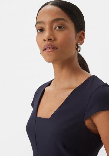 Платье футляр