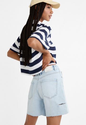 Джинсовые шорты