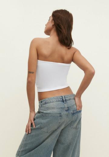 Топ без бретелек